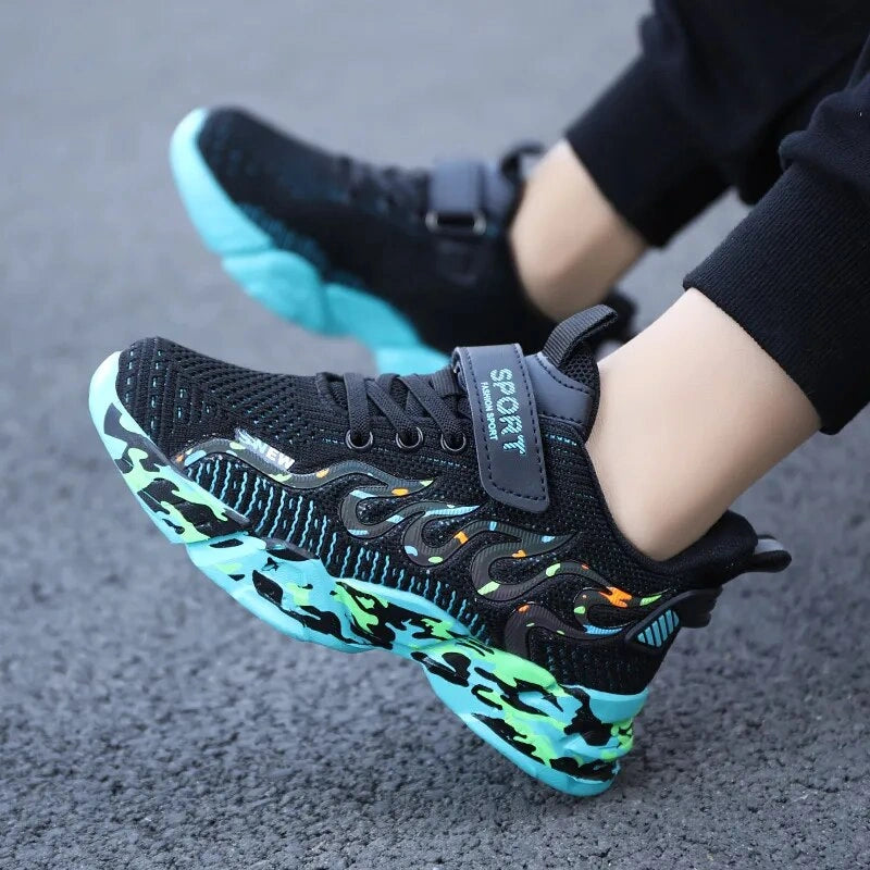 Breathable & Non-Slip Sneakers - For Kids green1