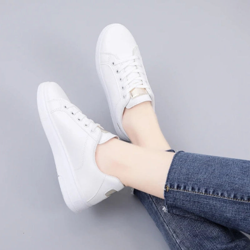 Breathable Trainers with Embroidered Flowers gold4