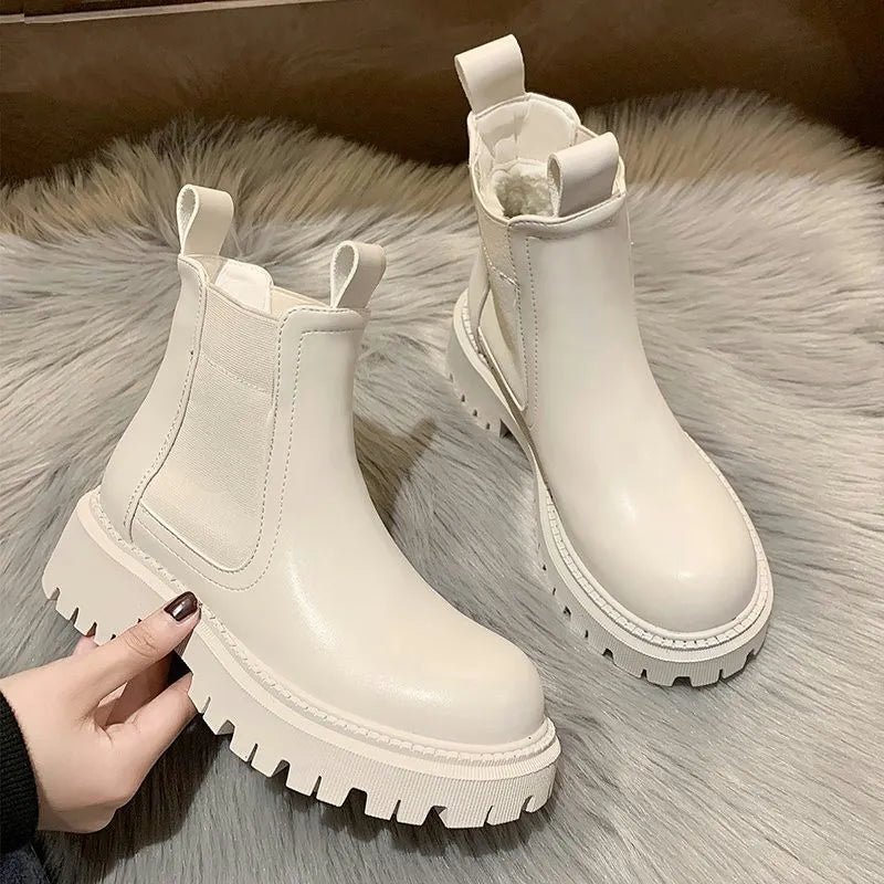 Comfortable Leather Chelsea Boots beige