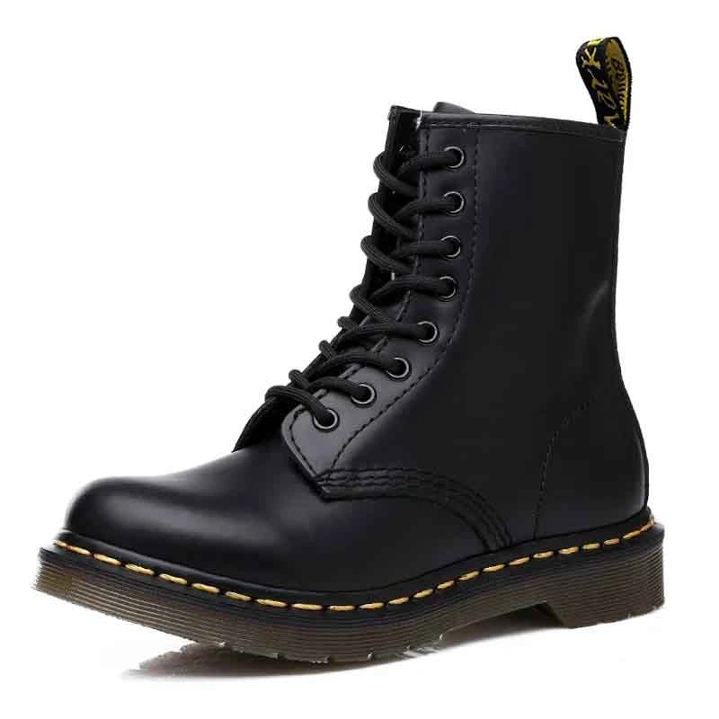 Comfortable & Stylish Classic Boots - Unisex black