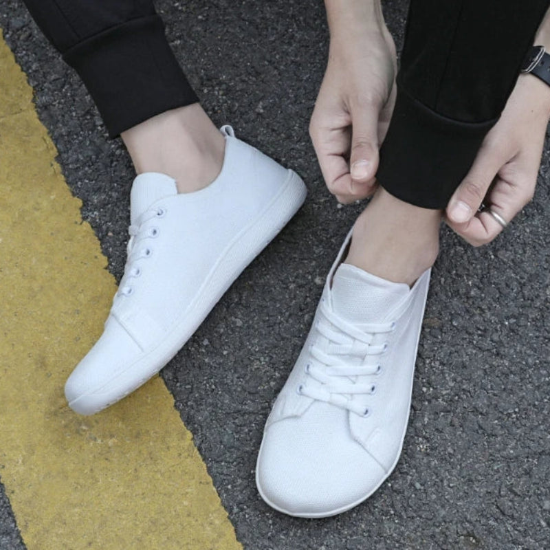  Comfortable Trainers for Wide Feet light white1