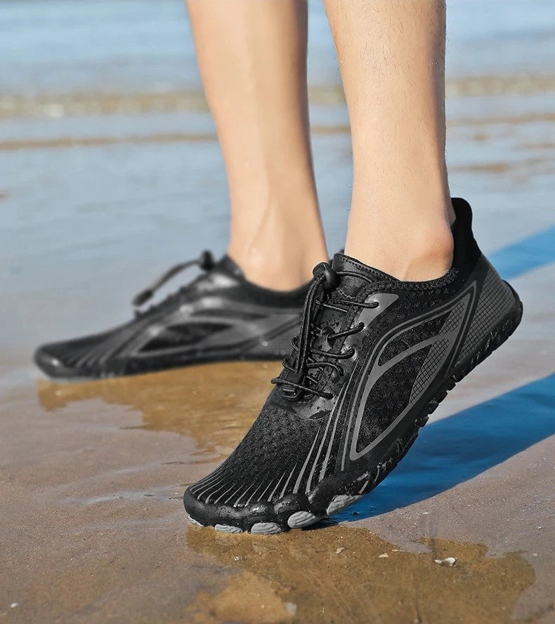 Flexible & Quick-Drying Barefoot Aquatic Sneakers black1