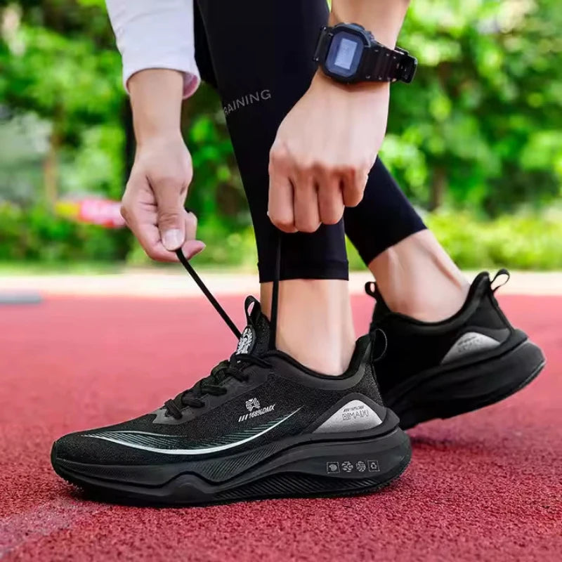 Lightweight Athletic Running Trainers black2
