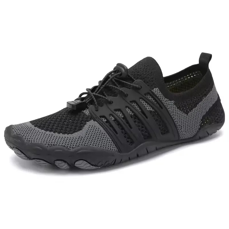 Lightweight Barefoot Sneakers black