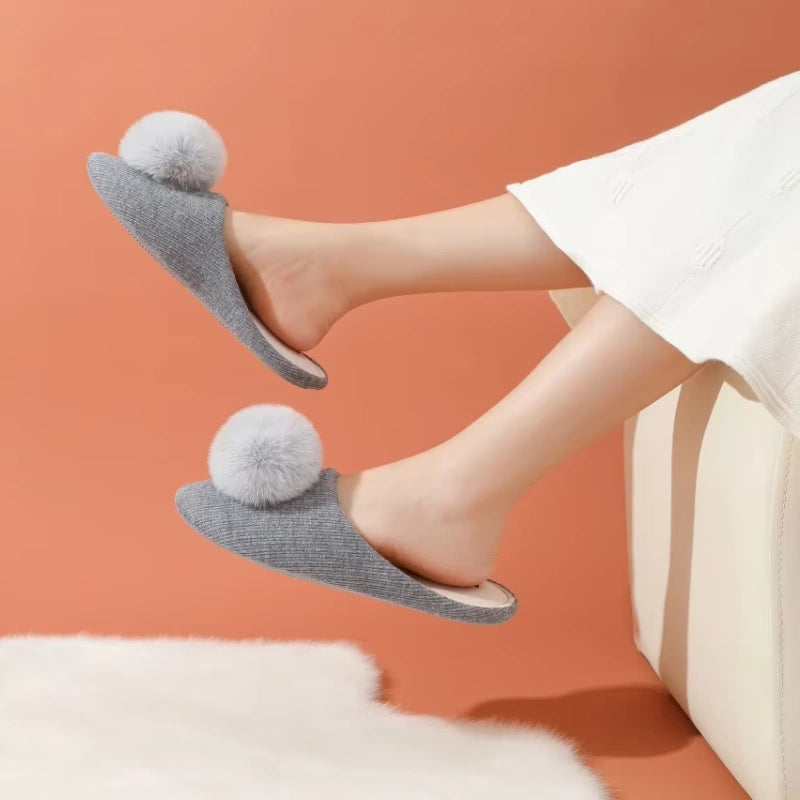 Soft & Cozy Indoor Slippers grey1