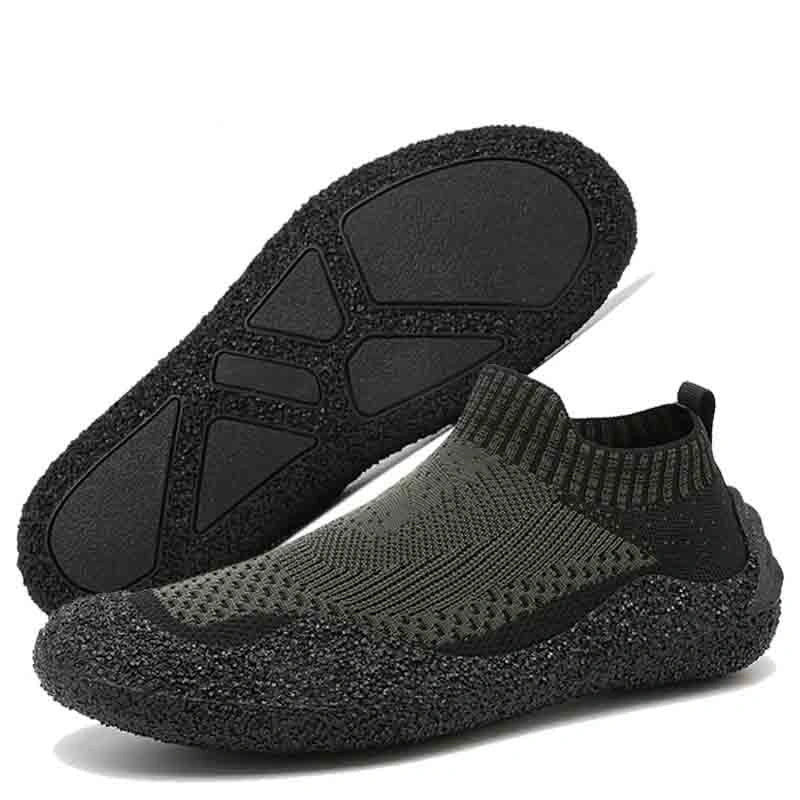 Ultra-Lightweight Barefoot Slip-On Sneakers black