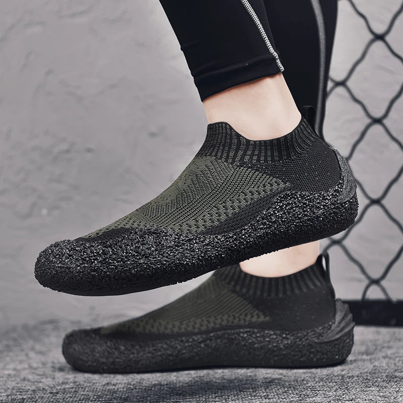 Ultra-Lightweight Barefoot Slip-On Sneakers black1
