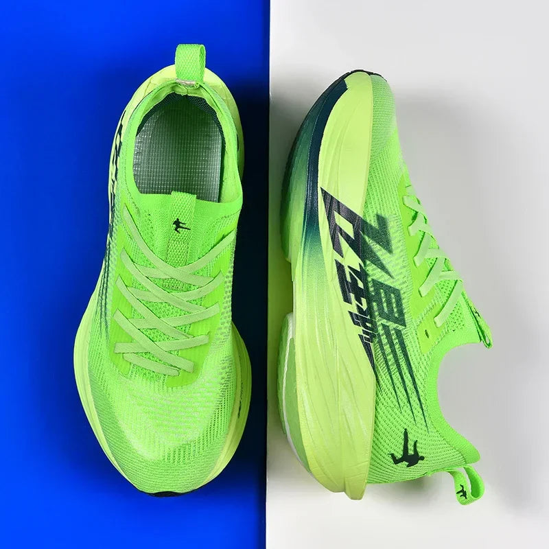 Ultra-Lightweight Running Trainers green1