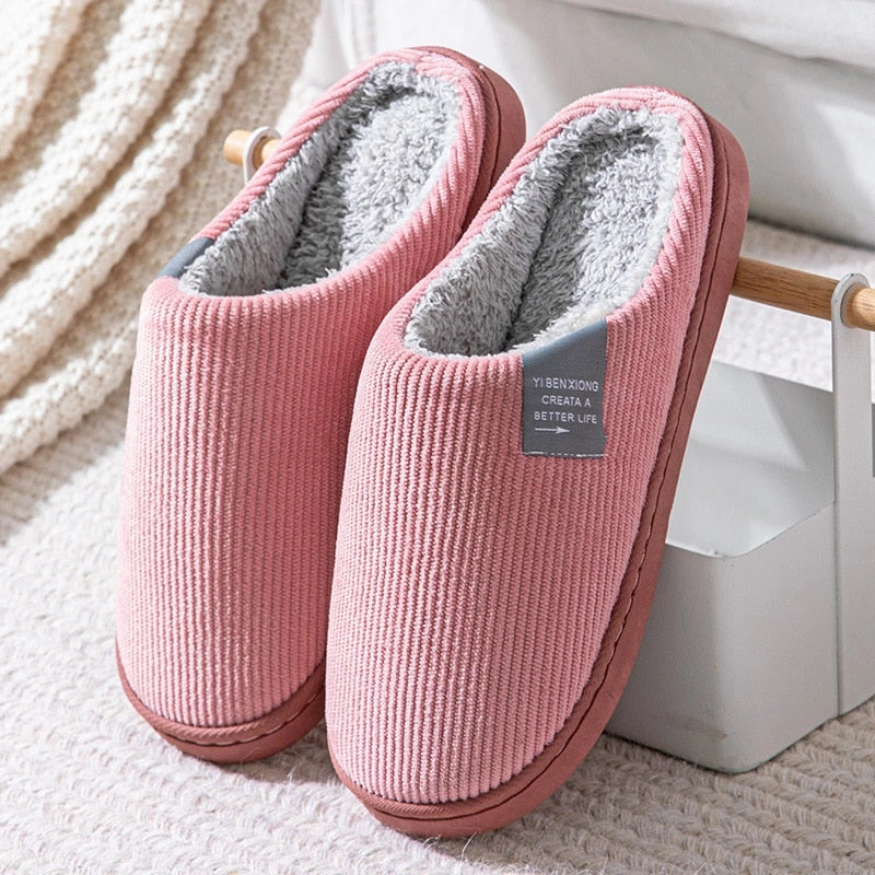 Warm & Anti-Slip Indoor Slippers with Fleece Lining - Unisex pink