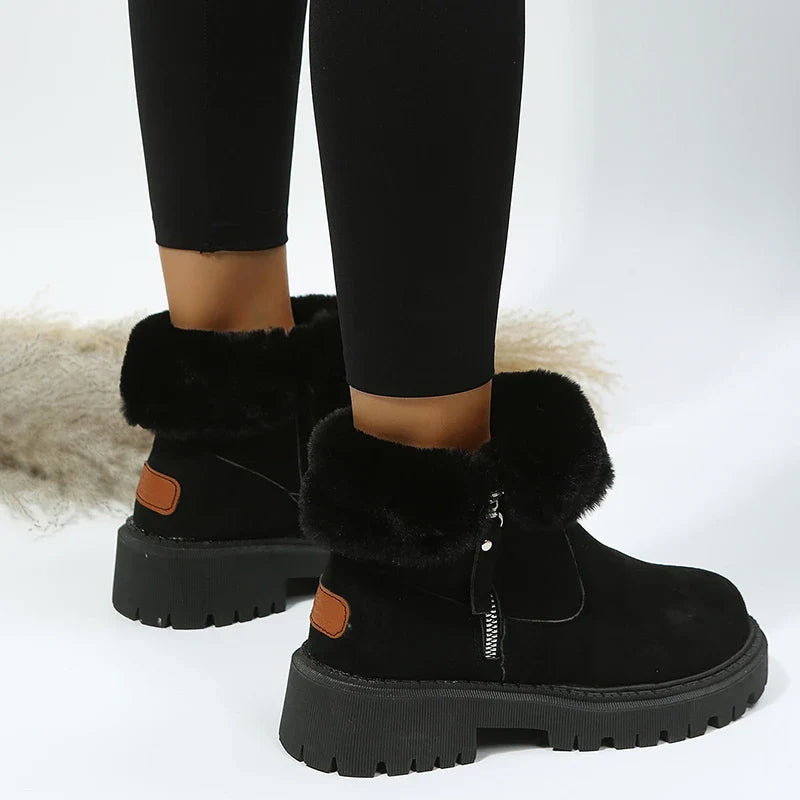 Warm Winter Boots in Suedette black2