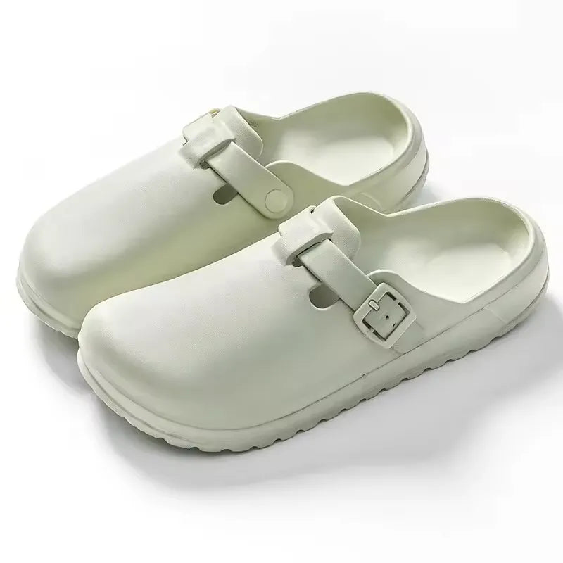 Waterproof & Comfortable Clogs green