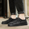 Wide-Toe Minimalist Trainers black