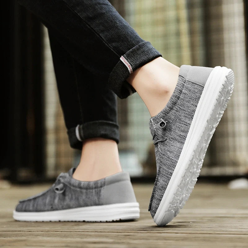 Wide-Toe Minimalist Trainers grey