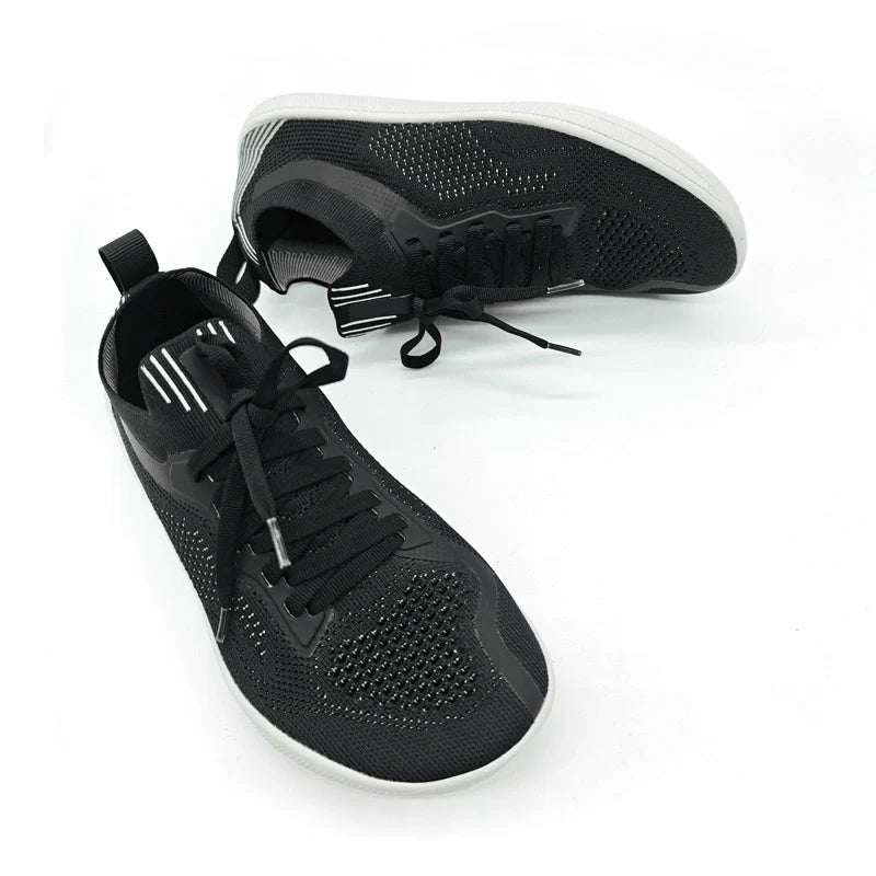 Wide & Flexible Barefoot Trainers black1