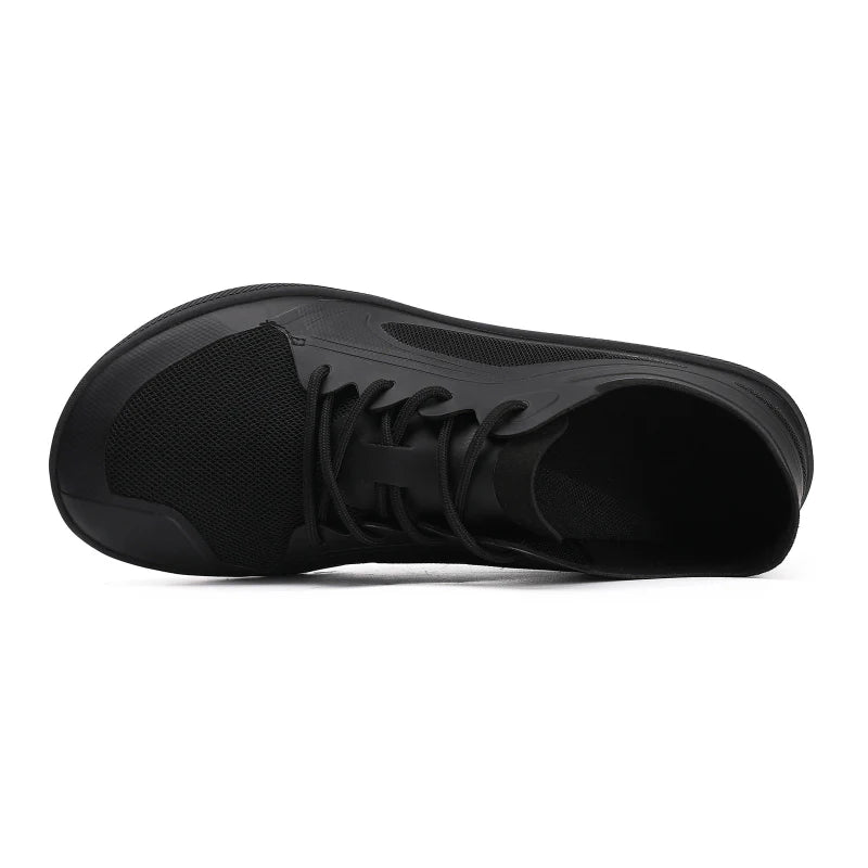Wide & Supple Barefoot Trainers black1