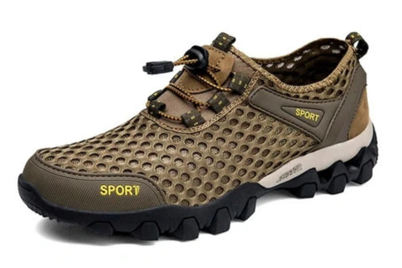 lightweight-breathable-hiking-sneakers brown